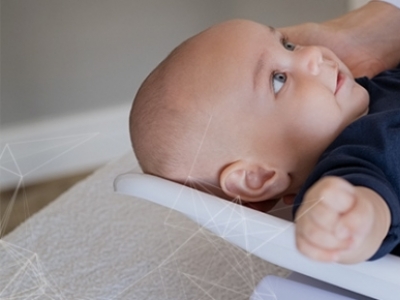 Comment bien choisir sa balance pour bébé : les critères essentiels à connaître